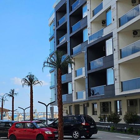Luxury Aparthotel Promenada In Building Stefan Prima Linie La Mare 那沃达利 外观 照片