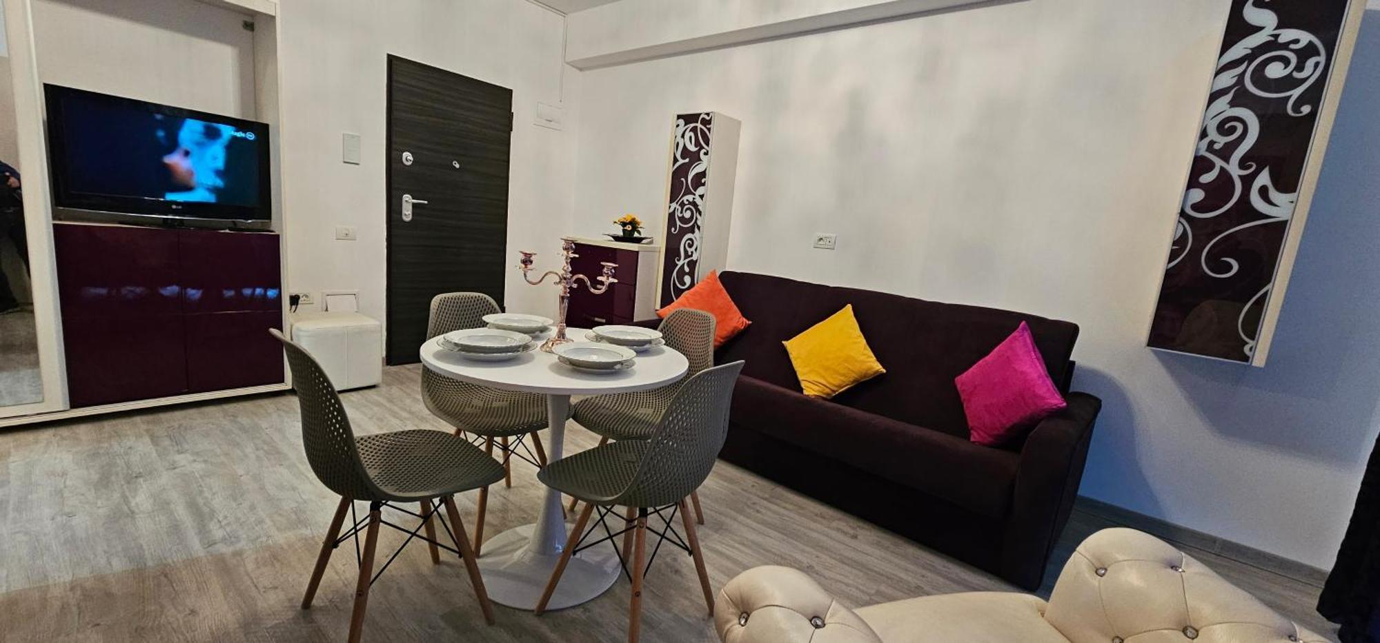 Luxury Aparthotel Promenada In Building Stefan Prima Linie La Mare 那沃达利 外观 照片