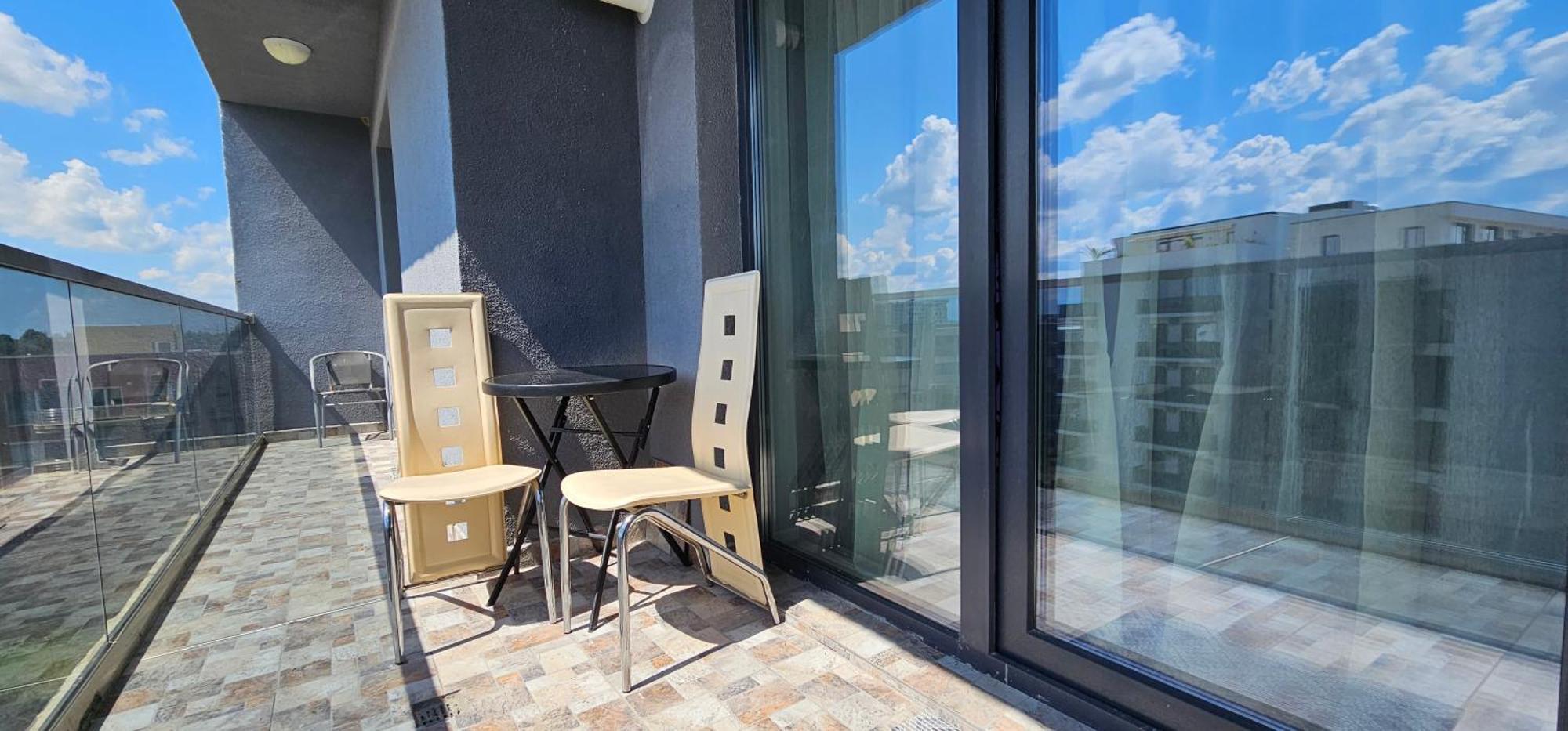 Luxury Aparthotel Promenada In Building Stefan Prima Linie La Mare 那沃达利 外观 照片
