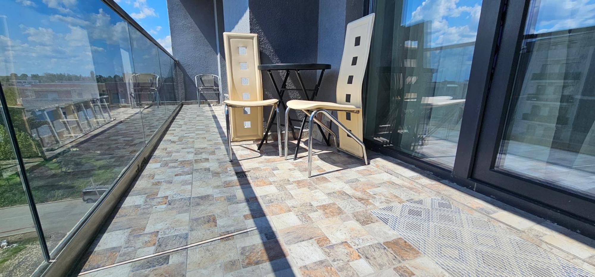 Luxury Aparthotel Promenada In Building Stefan Prima Linie La Mare 那沃达利 外观 照片