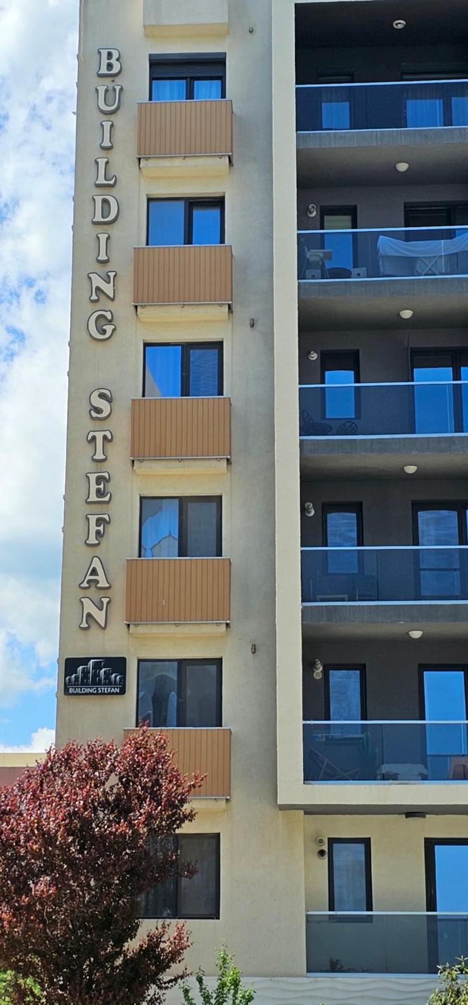 Luxury Aparthotel Promenada In Building Stefan Prima Linie La Mare 那沃达利 外观 照片